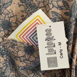 Lularoe Carly